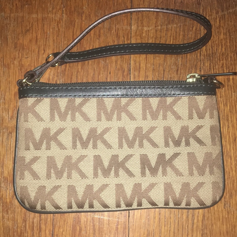 Michael Kors signature wristlet